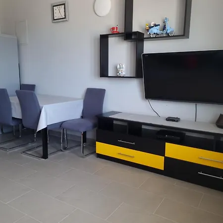 Apartman Luna Apartment *